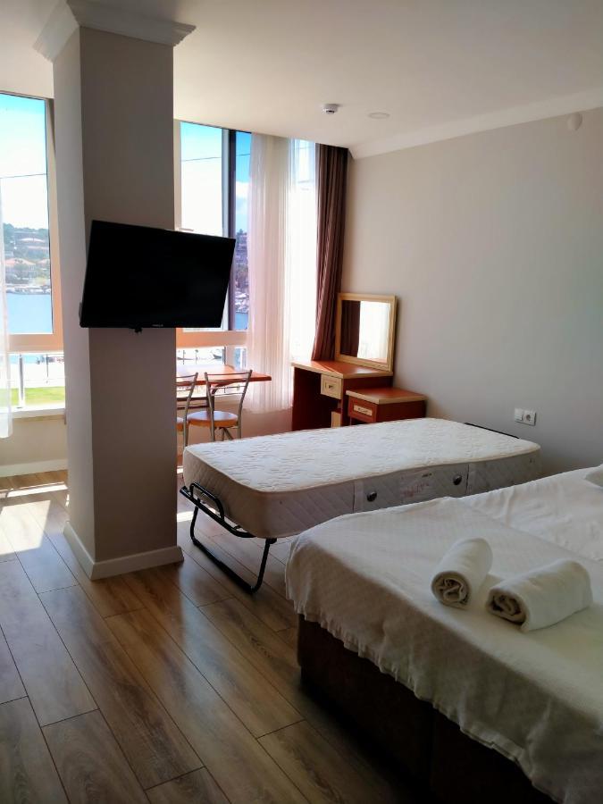 Venues Park Apart Suites Çeşme Exterior foto